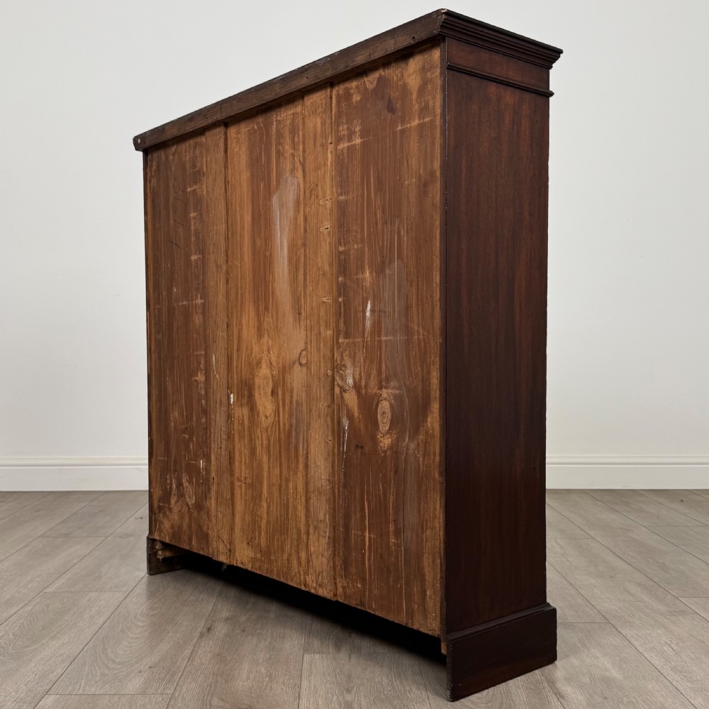 Antique 20th Century Good Quality Open Bookcase In Mahogany View VII