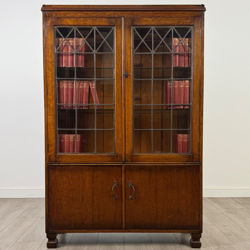 Antique 20th Century Good Quality Display Cabinet In Oak