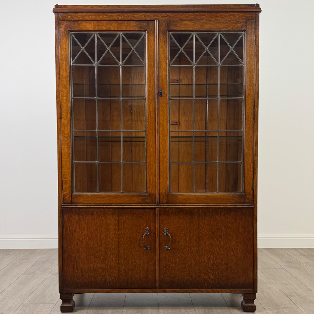 Antique 20th Century Good Quality Display Cabinet In Oak View II