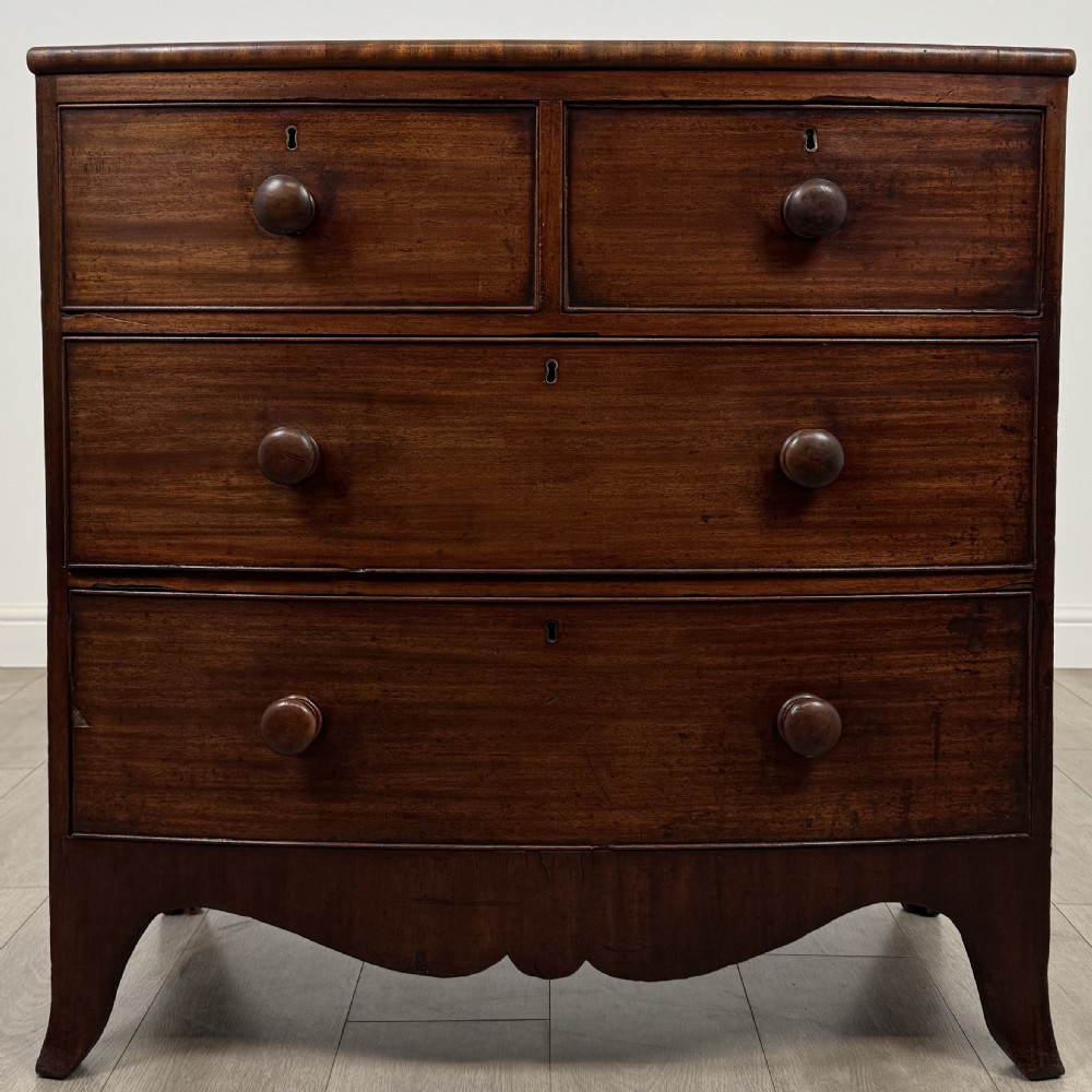 Antique 18th Century Small Mahogany Bow Front Chest Of Drawers