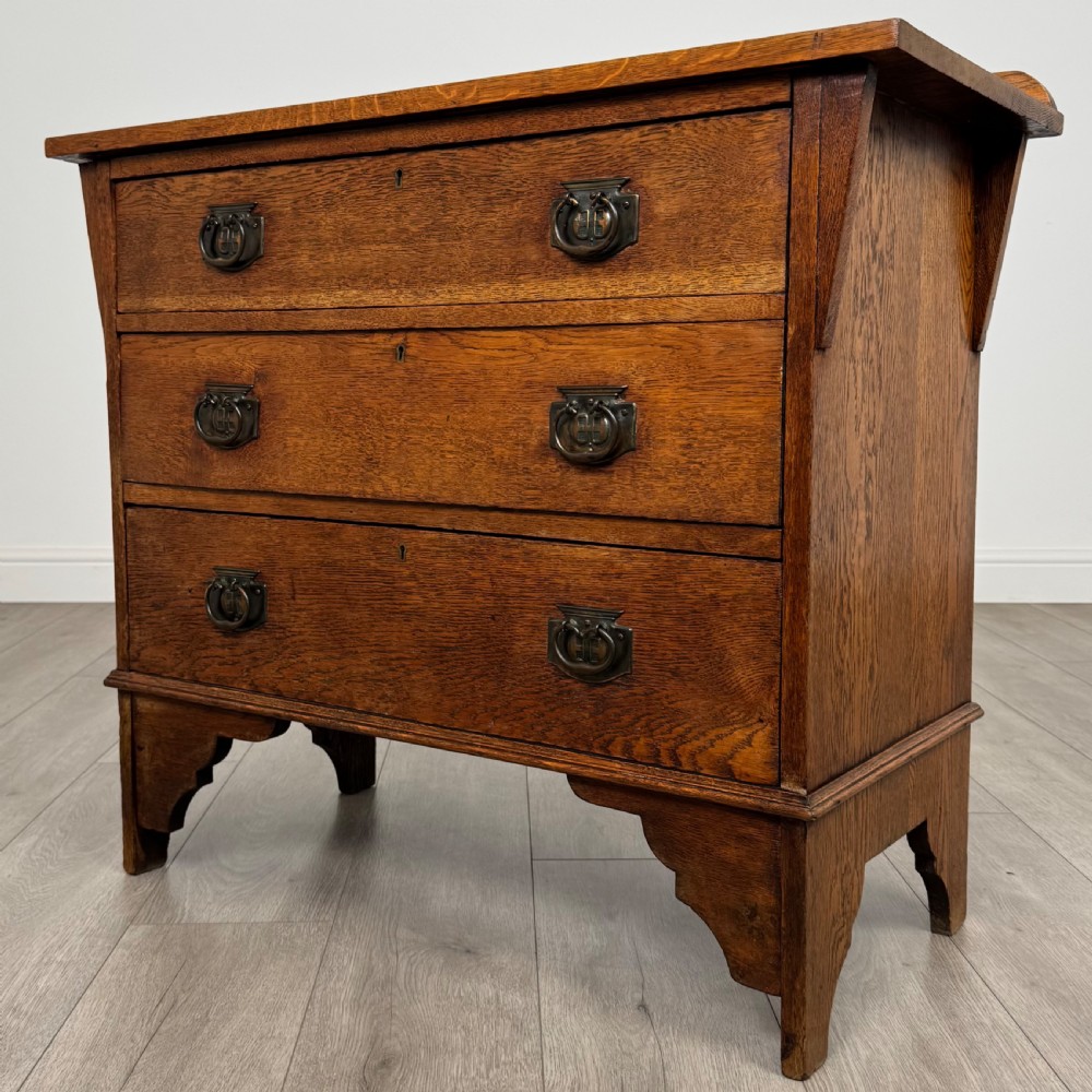  Antique 20th Century Arts & Crafts Style Oak Chest Of Drawers  View II