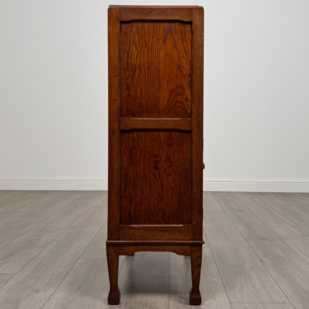 Antique 20th Century Good Quality Small Oak Cabinet  View VIII