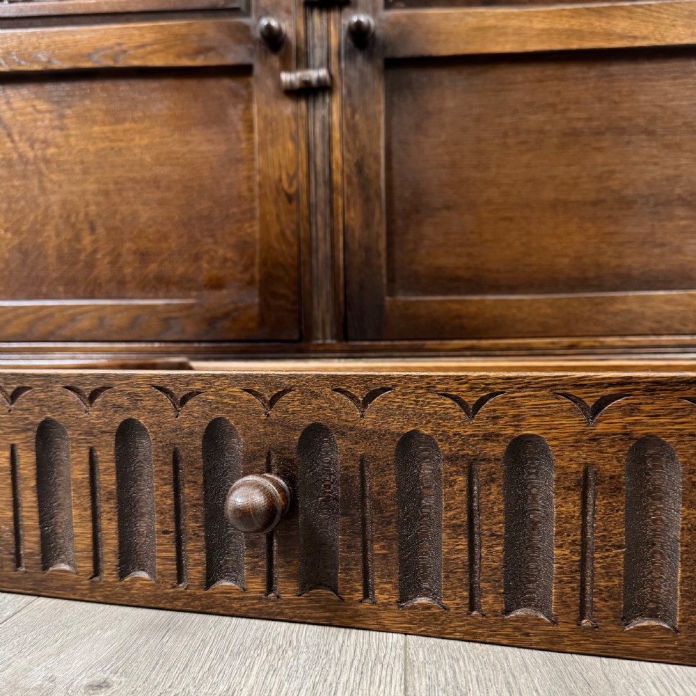 Antique 20th Century Good Quality Dresser In Oak View XII