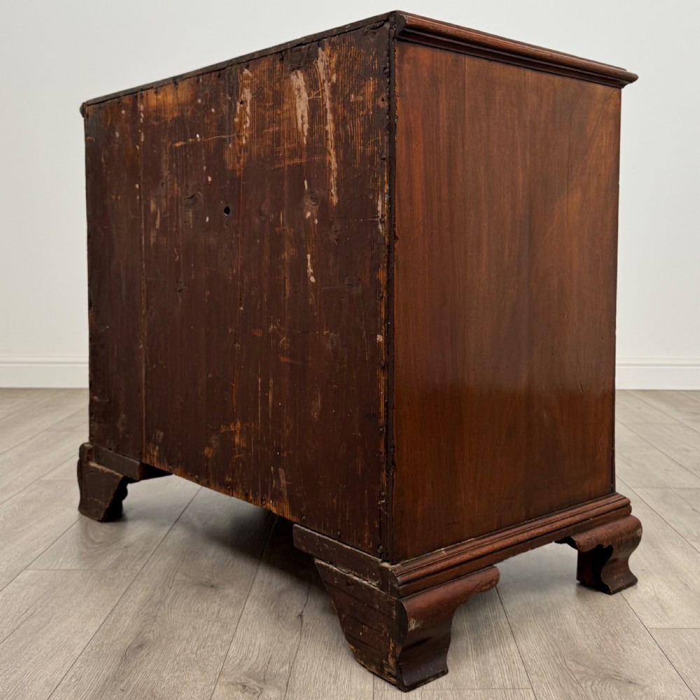 Antique 18th Century Fine Quality Mahogany Chest Of Drawers View VII