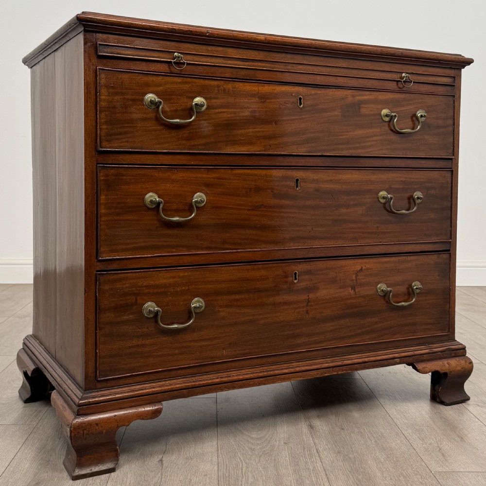 Antique 18th Century Fine Quality Mahogany Chest Of Drawers View IX