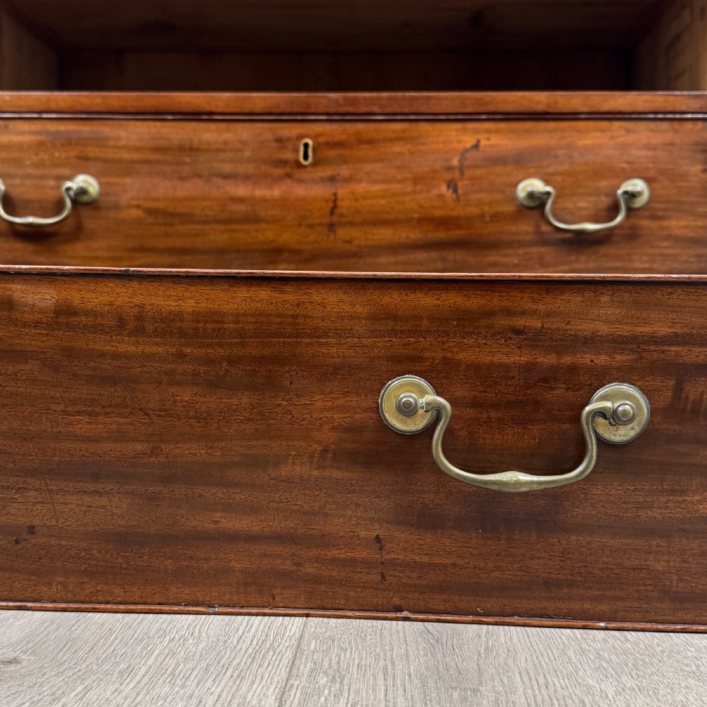 Antique 18th Century Fine Quality Mahogany Chest Of Drawers View XIII