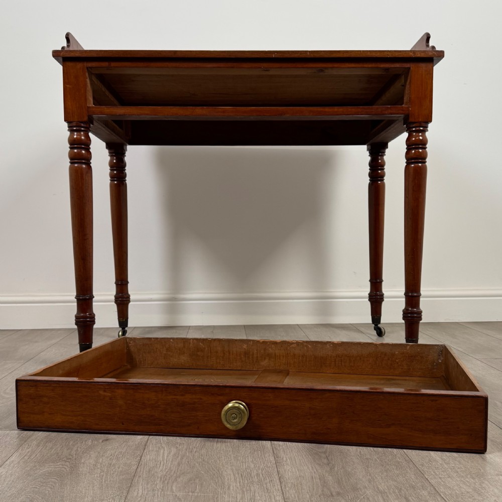 Antique 18th Century Good Quality Writing Table In Mahogany  View XI