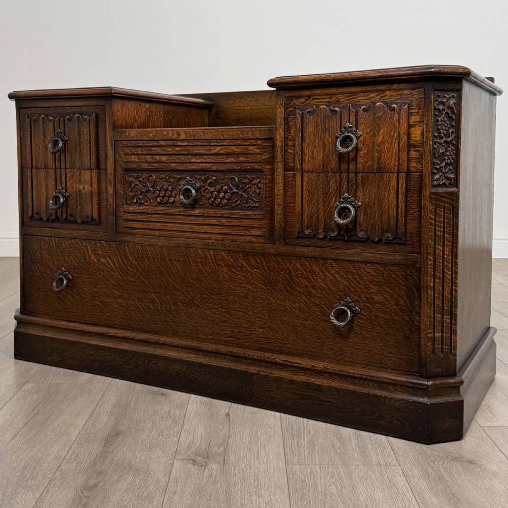Antique 20th Century Low Chest Of Drawers In Oak View II