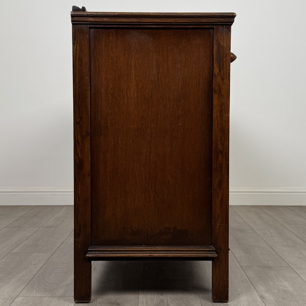Antique 20th Century Good Quality Sideboard In Oak  View IX