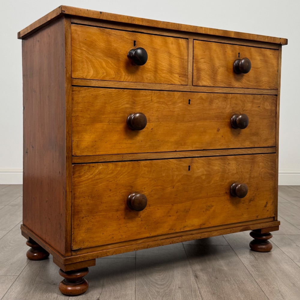 Antique 19th Century Chest Of Drawers In Satinwood  View IX