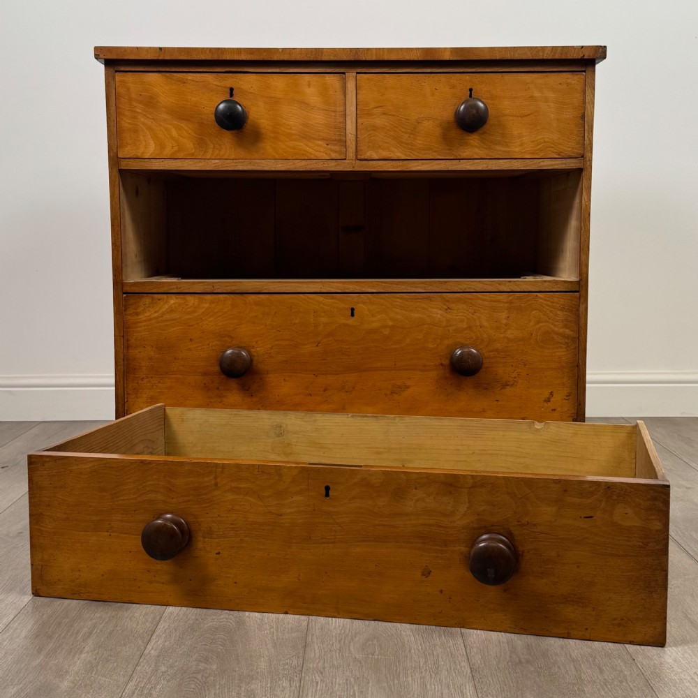 Antique 19th Century Chest Of Drawers In Satinwood  View X