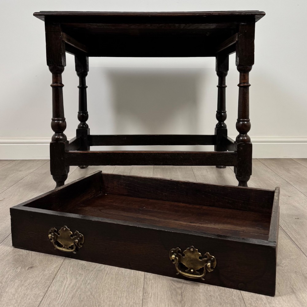 Antique 18th Century Good Quality Side Table In Oak View X