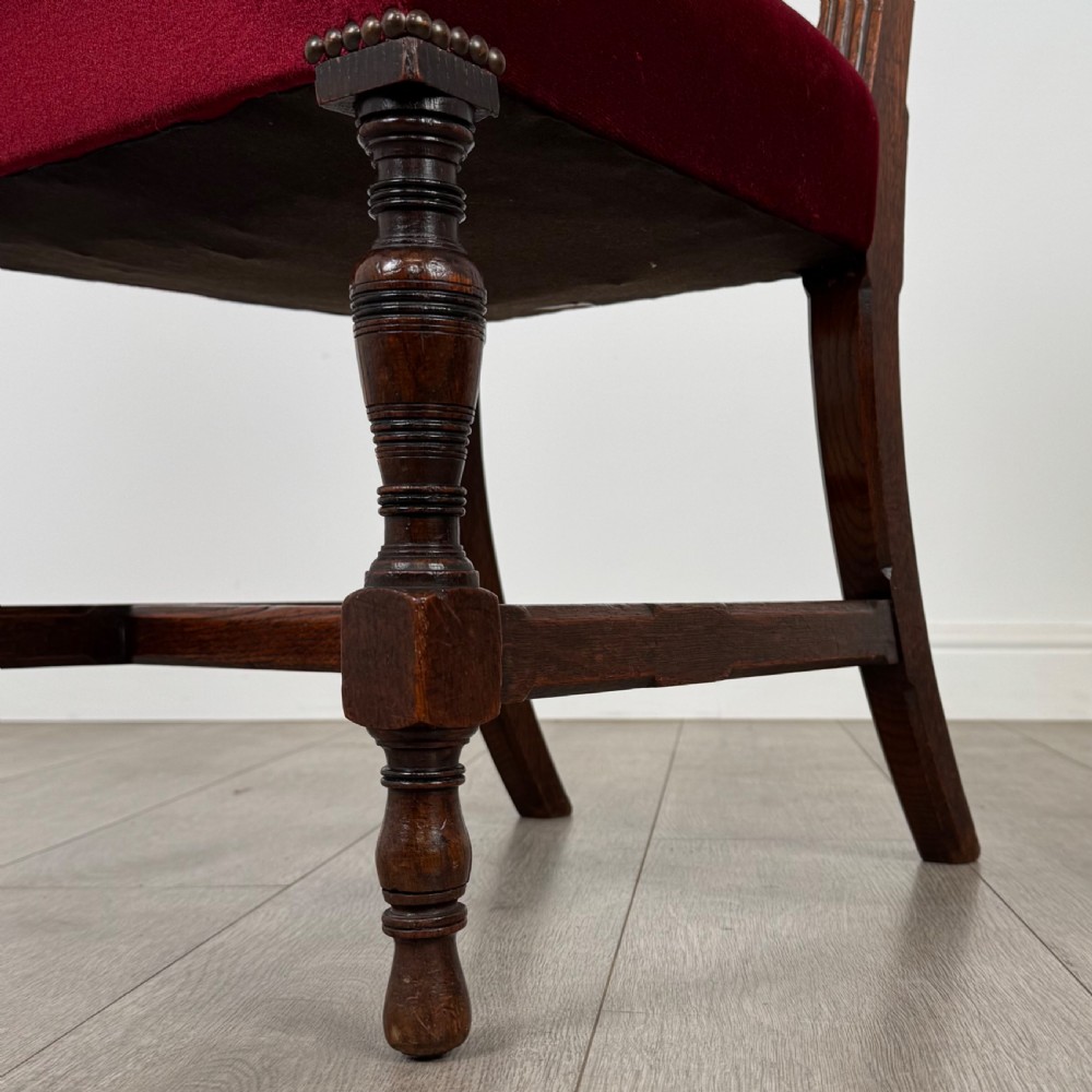 Antique 20th Century Set Of 4 Oak Dining Chairs  View VI