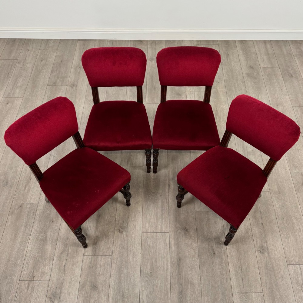 Antique 20th Century Set Of 4 Oak Dining Chairs  View VIII