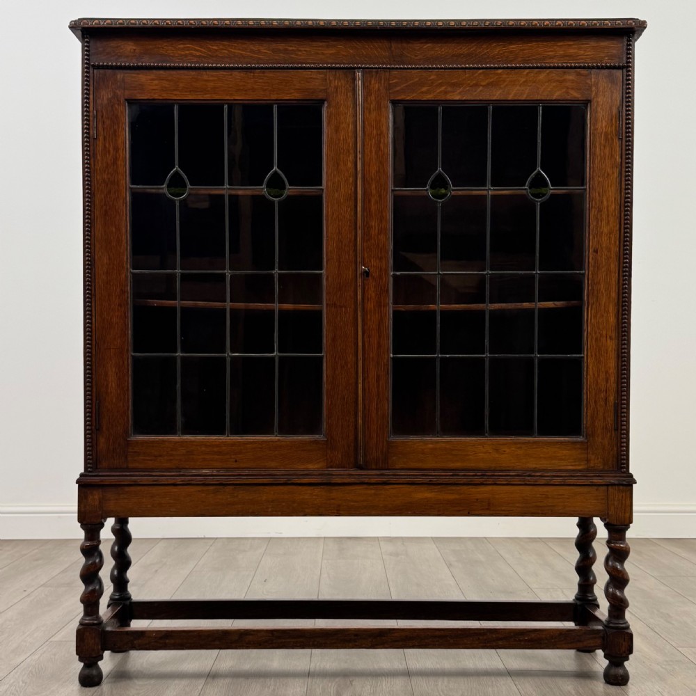 Antique 20th Century Good Quality Display Cabinet In Oak 