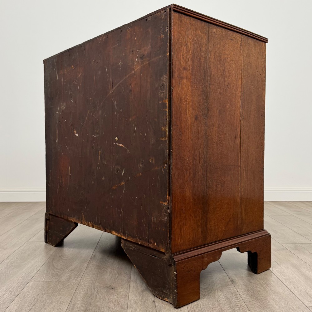 Antique 18th Century Good Quality Mahogany Chest Of Drawers View VII