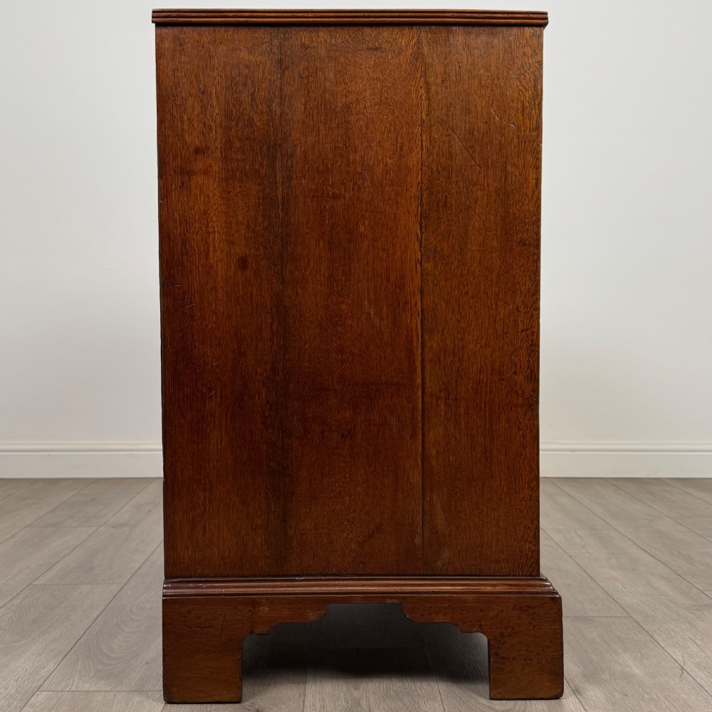 Antique 18th Century Good Quality Mahogany Chest Of Drawers View VIII