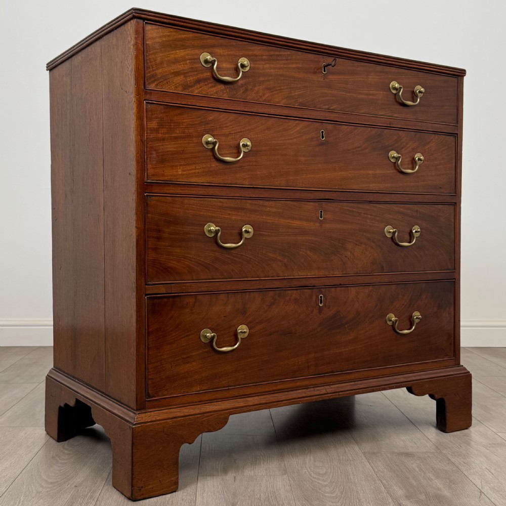 Antique 18th Century Good Quality Mahogany Chest Of Drawers View IX