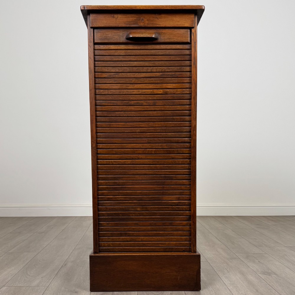  Antique 20th Century Good Quality Tambour Cabinet In Oak