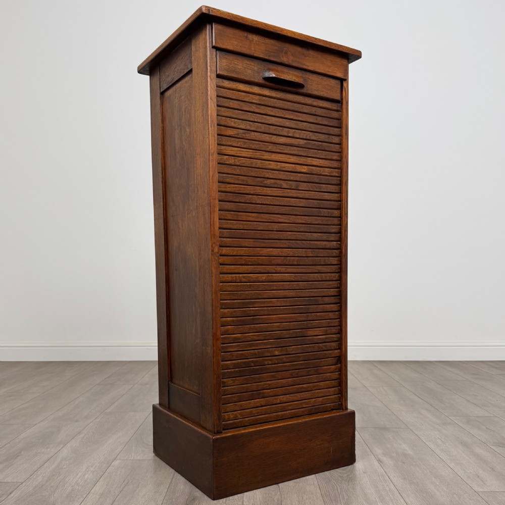  Antique 20th Century Good Quality Tambour Cabinet In Oak View IX