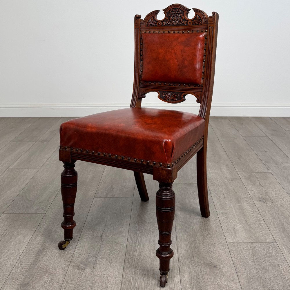 Antique 19th Century Set Of 6 Dining Chairs In Walnut  View II