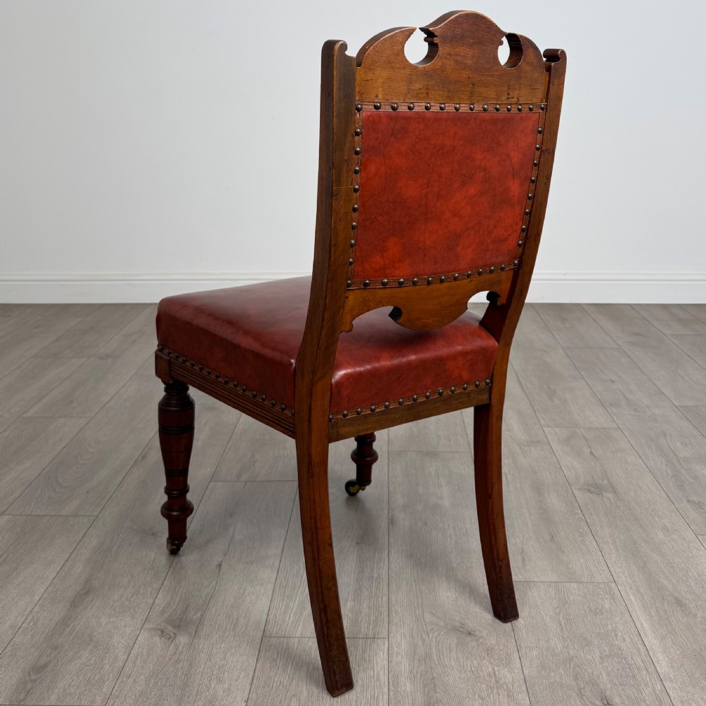 Antique 19th Century Set Of 6 Dining Chairs In Walnut  View III