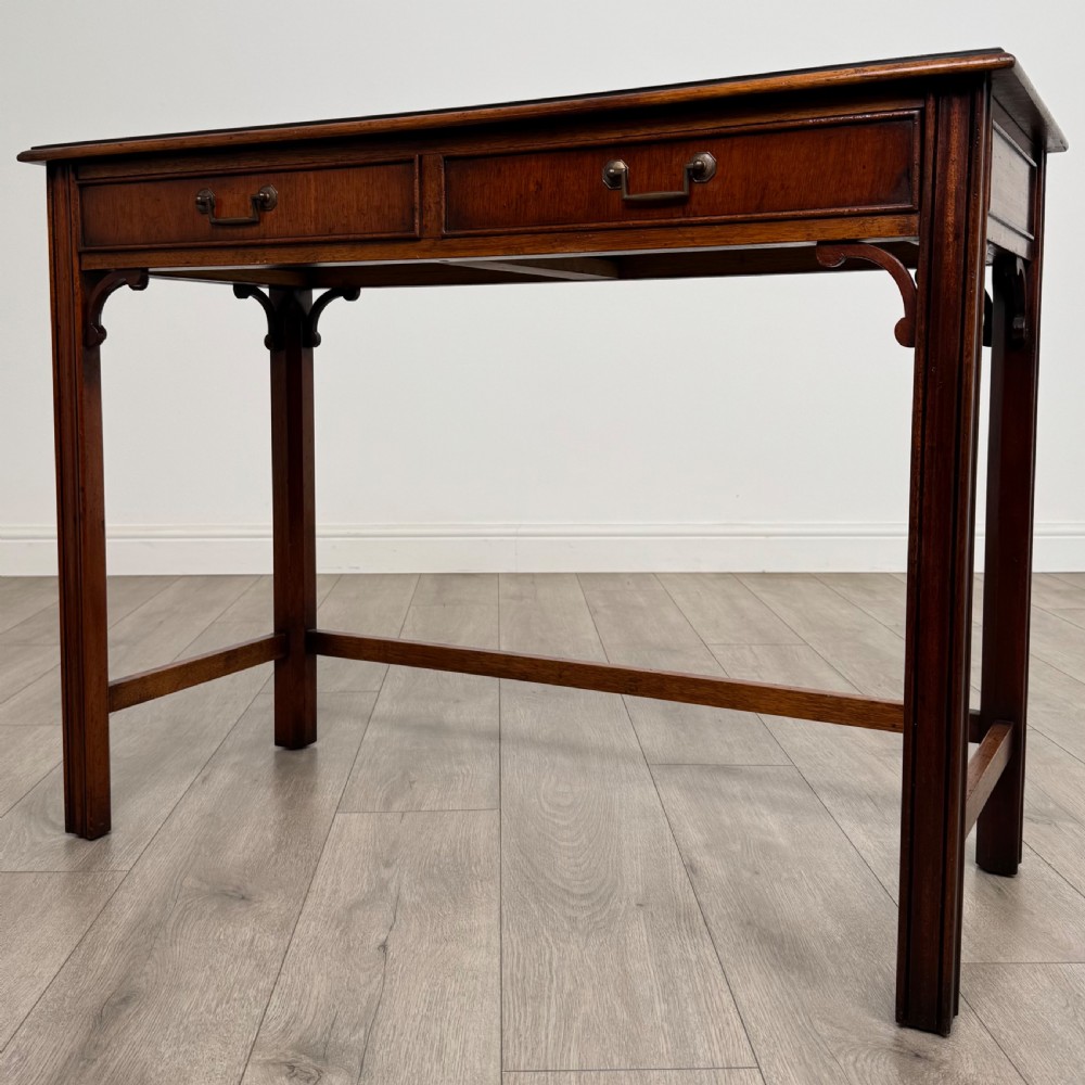 Antique 20th Century Good Quality Writing Table In Mahogany  View II