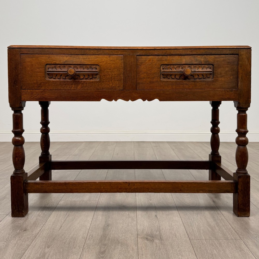 Antique 20th Century Good Quality Side Table In Oak
