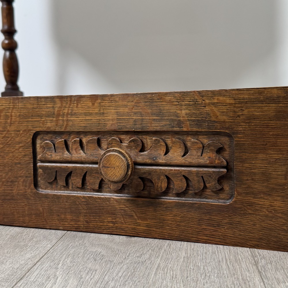 Antique 20th Century Good Quality Side Table In Oak View XI