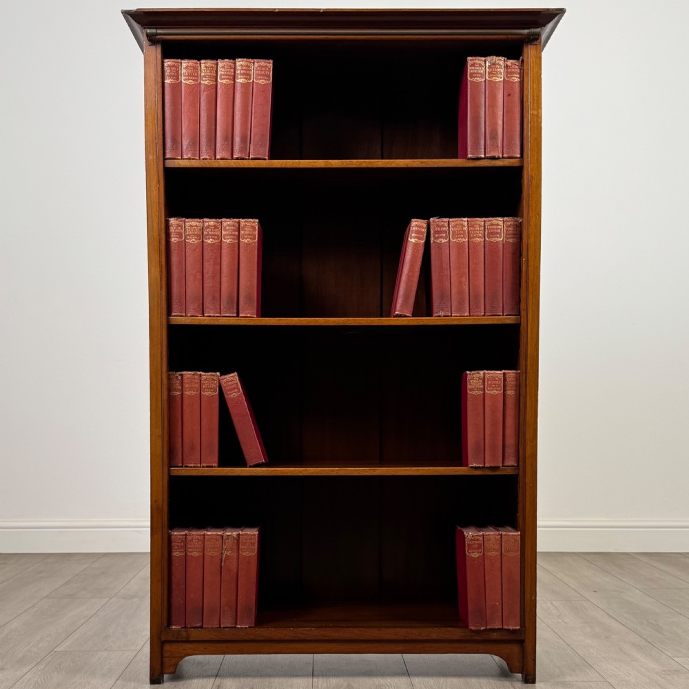 Antique 20th Century Good Quality Open Bookcase In Mahogany