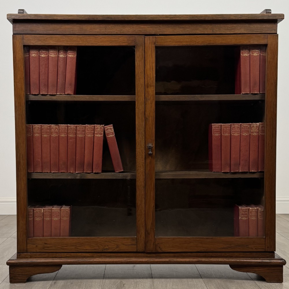 Antique 20th Century Good Quality Glazed Cabinet In Oak 