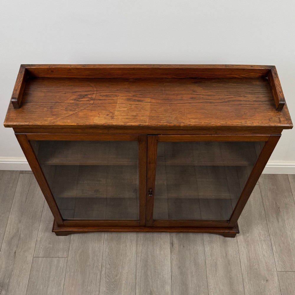 Antique 20th Century Good Quality Glazed Cabinet In Oak  View XI