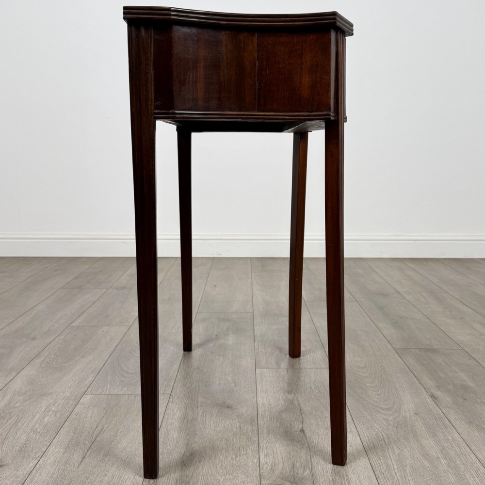 Antique 20th Century Small Mahogany Side Table  View VII