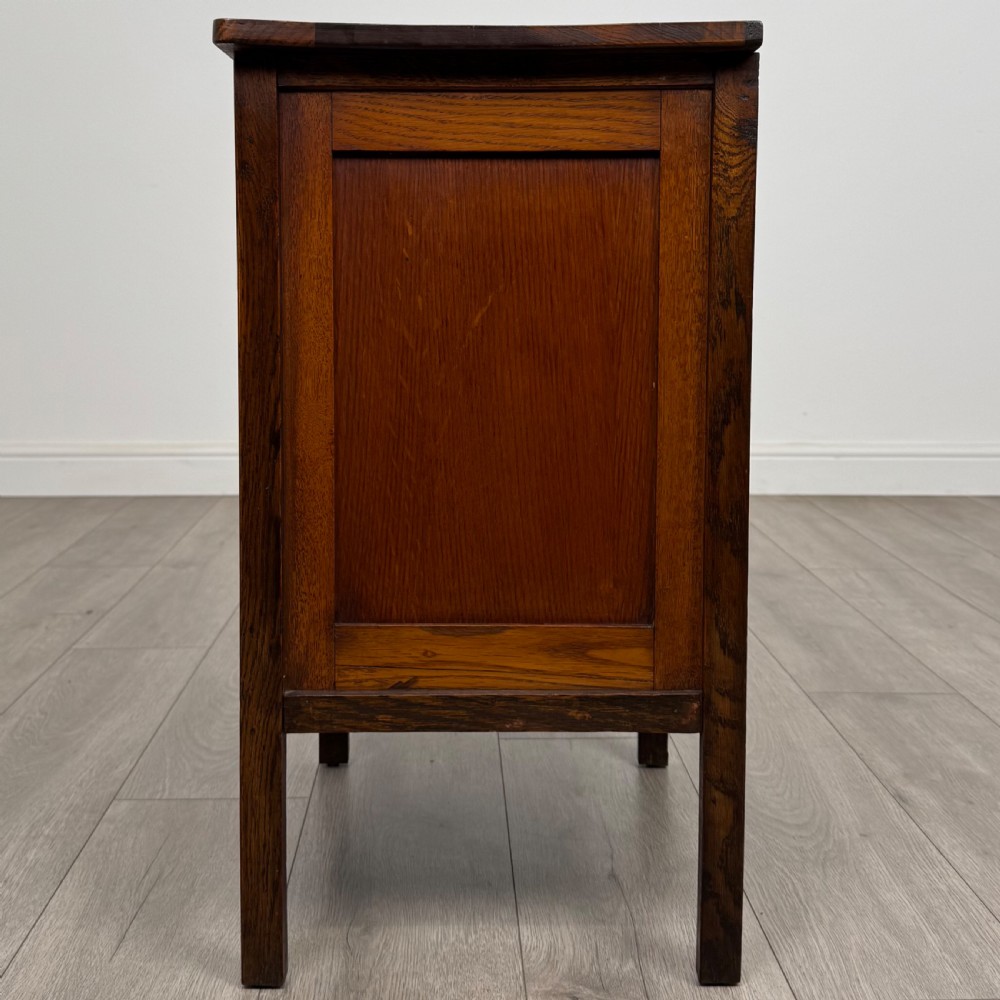  Antique 20th Century Good Quality Small Oak Cupboard  View IV