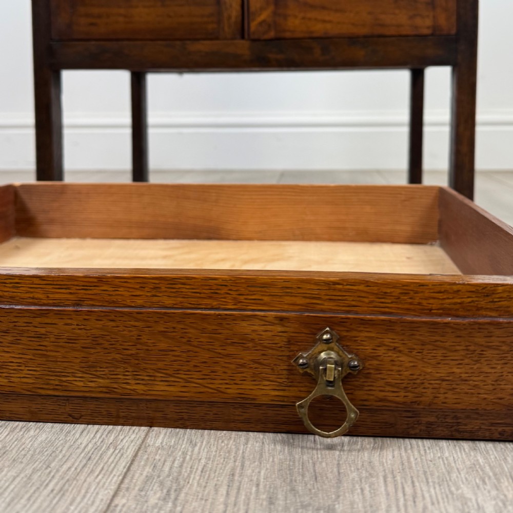 Antique 20th Century Good Quality Small Oak Cupboard  View XII