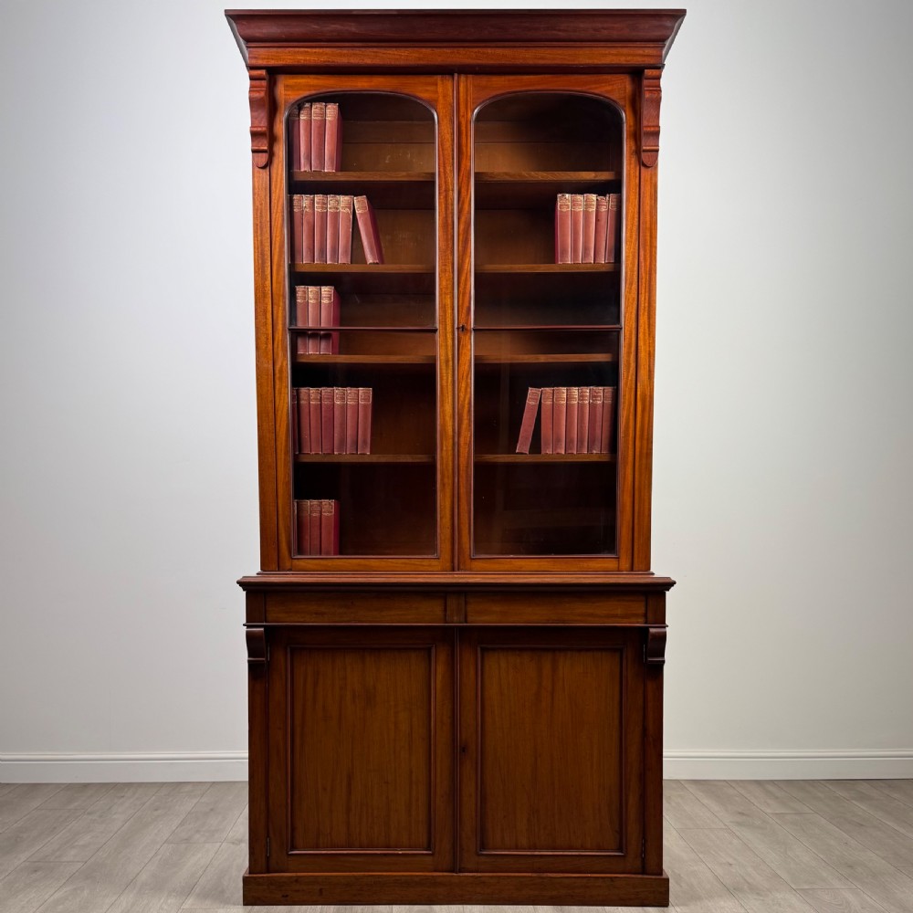  Antique 19th Century Good Quality Bookcase In Mahogany 