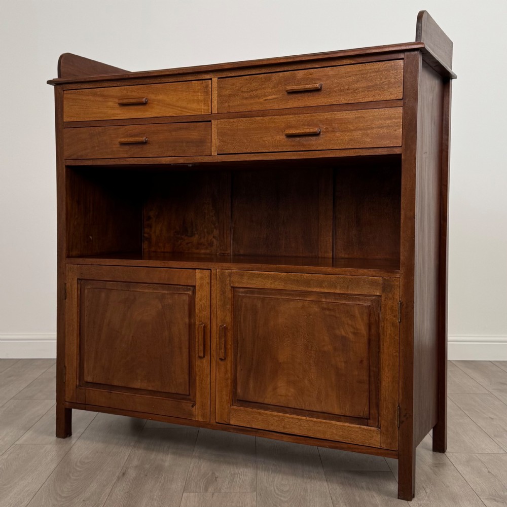 Antique 20th Century Good Quality Cupboard In Walnut View IV