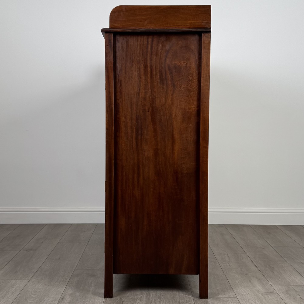Antique 20th Century Good Quality Cupboard In Walnut View VII