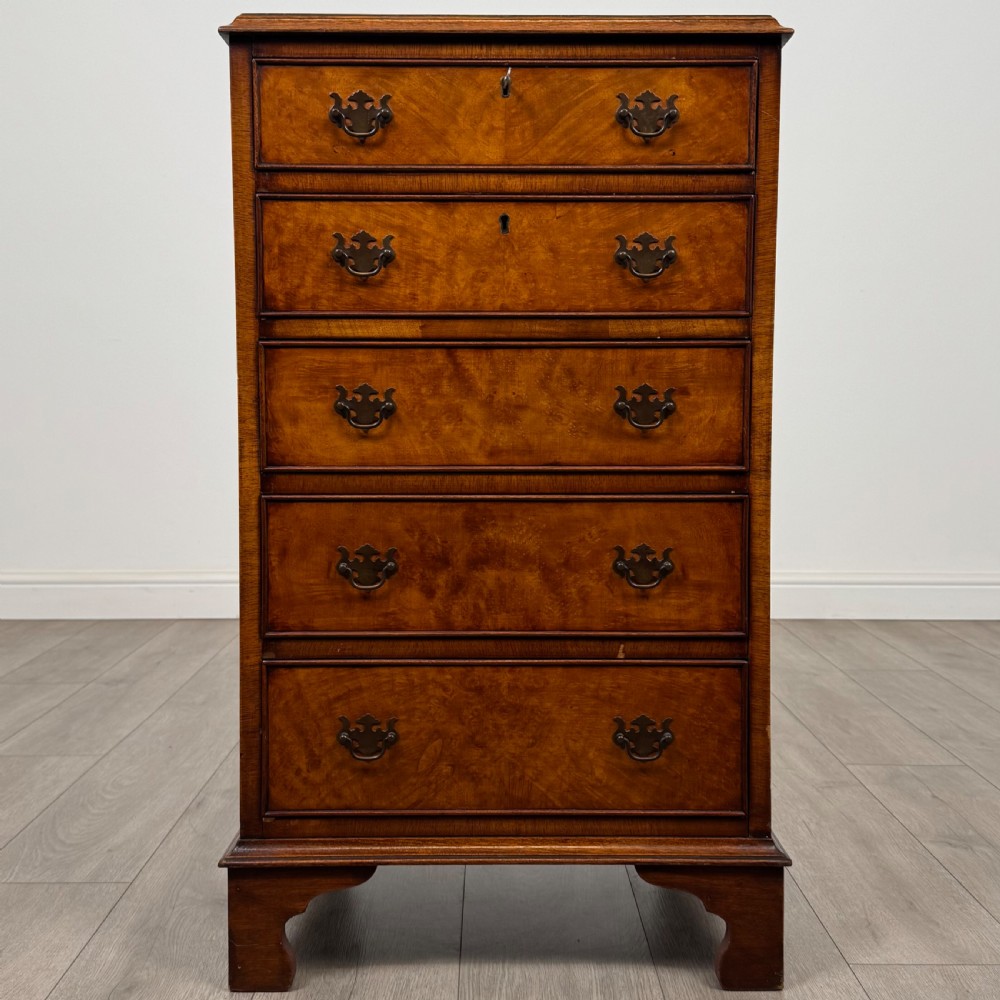 Antique 20th Century Chest Of Drawers In Burr Walnut