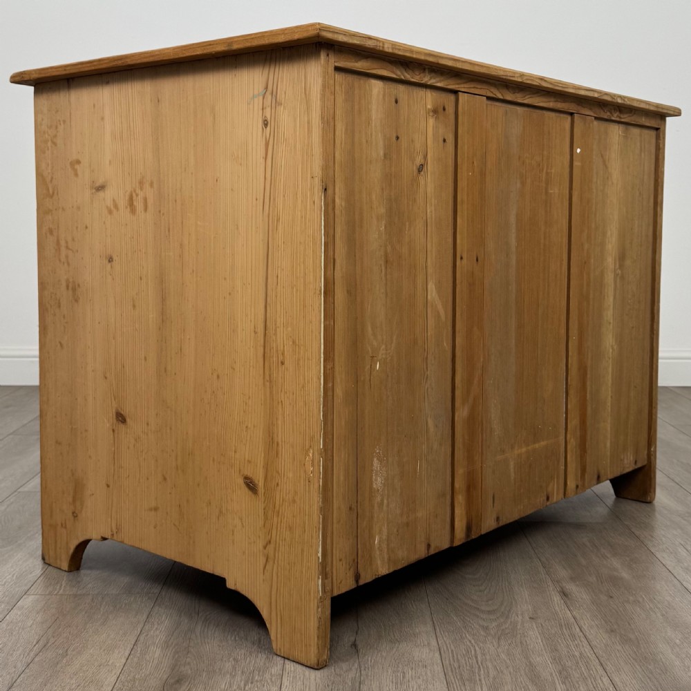 Antique 20th Century Good Quality Pine Cupboard  View V