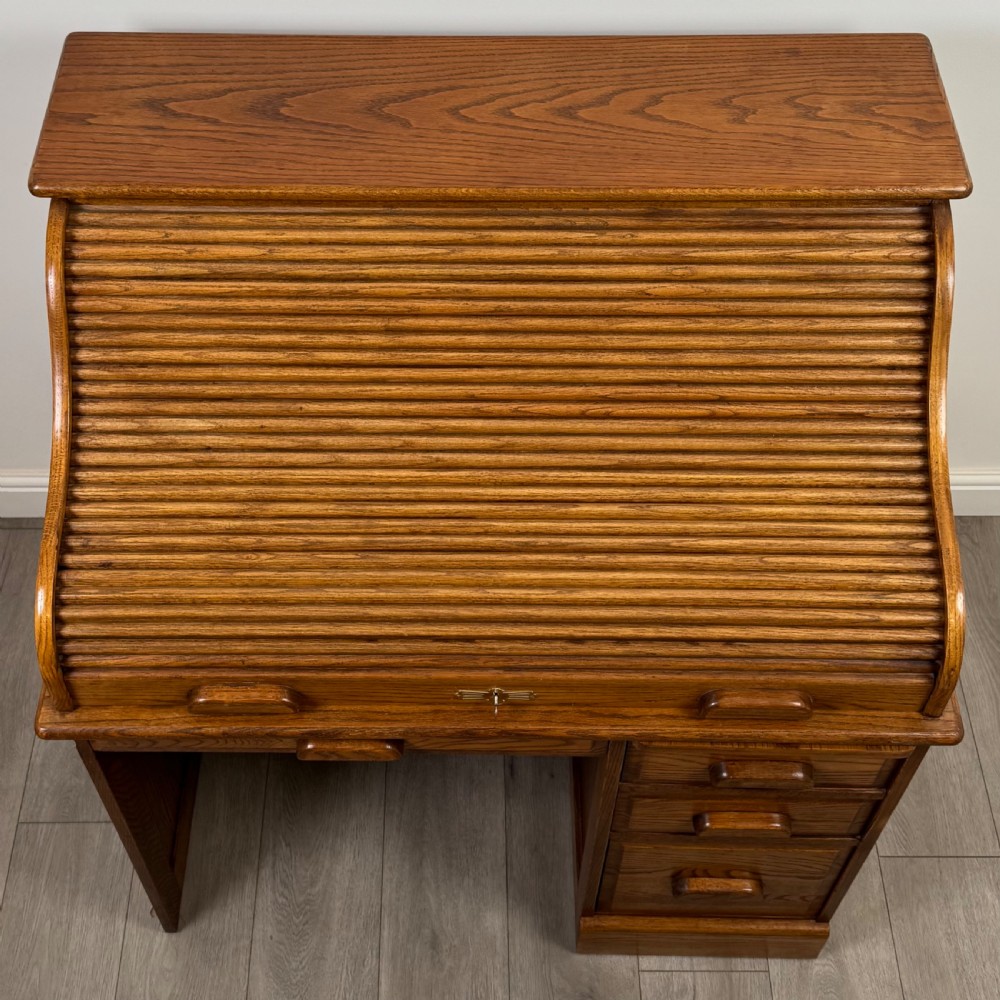 Antique 20th Century Good Quality Golden Oak Roll Top Desk  View X