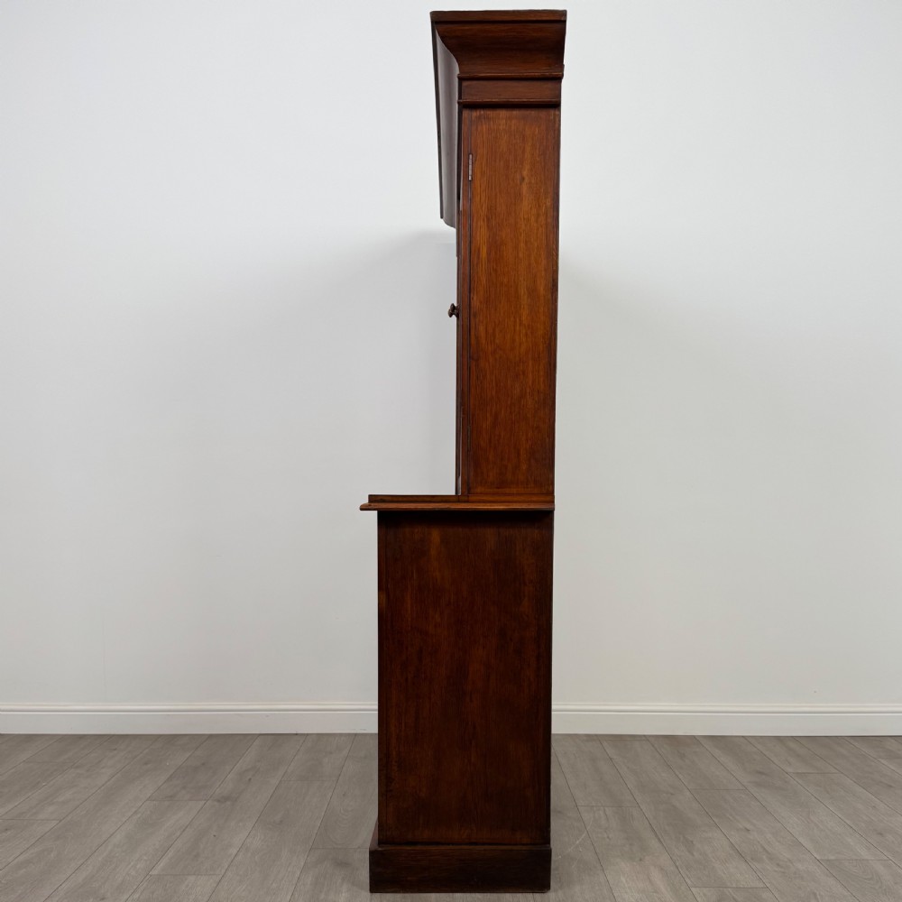 Antique 19th Century Fine Quality Glazed Bookcase In Oak  View V