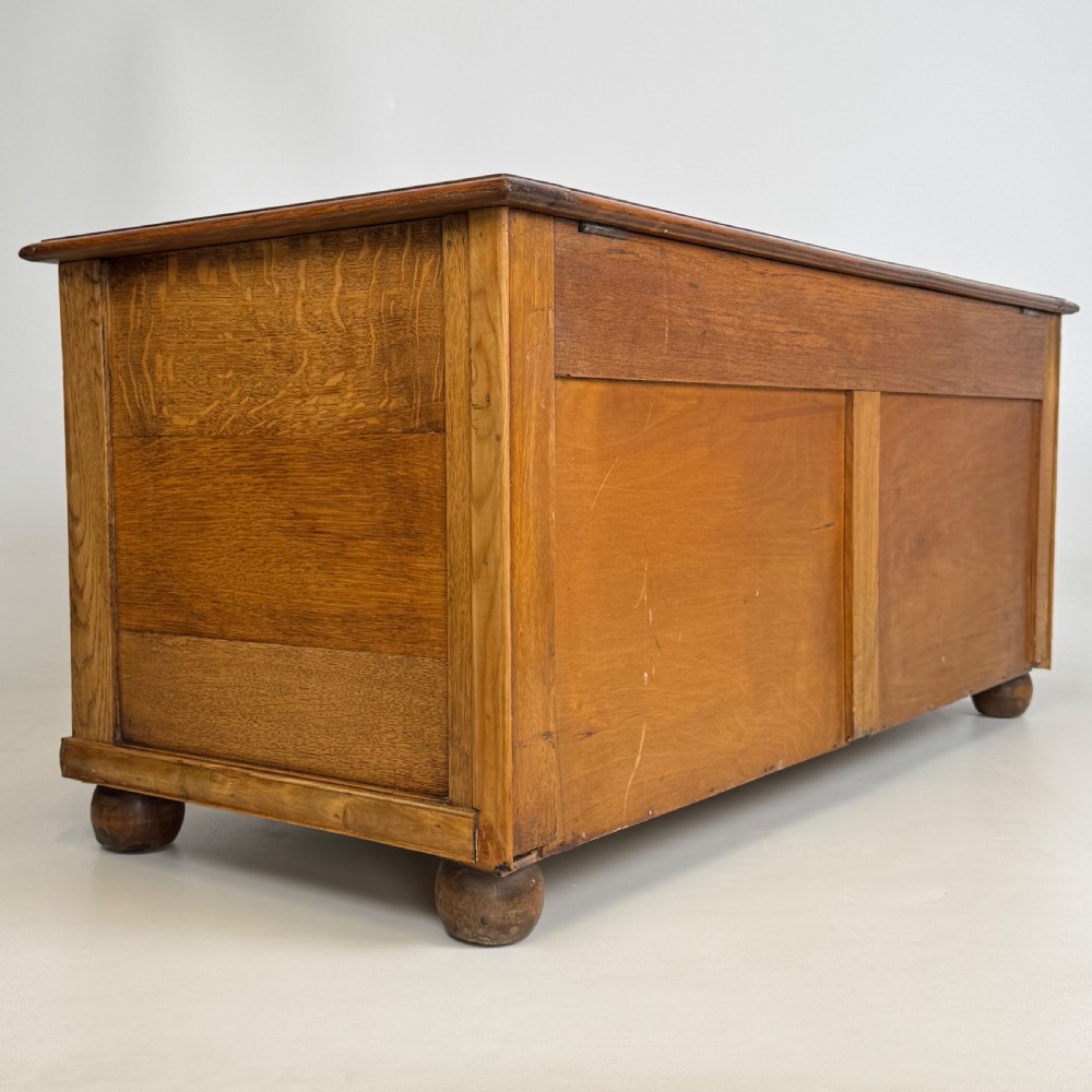 Antique 20th Century Jacobean Style Blanket Box In Golden Oak View IV