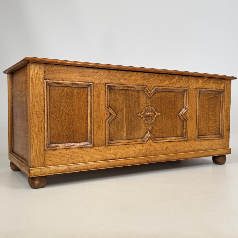 Antique 20th Century Jacobean Style Blanket Box In Golden Oak View VIII