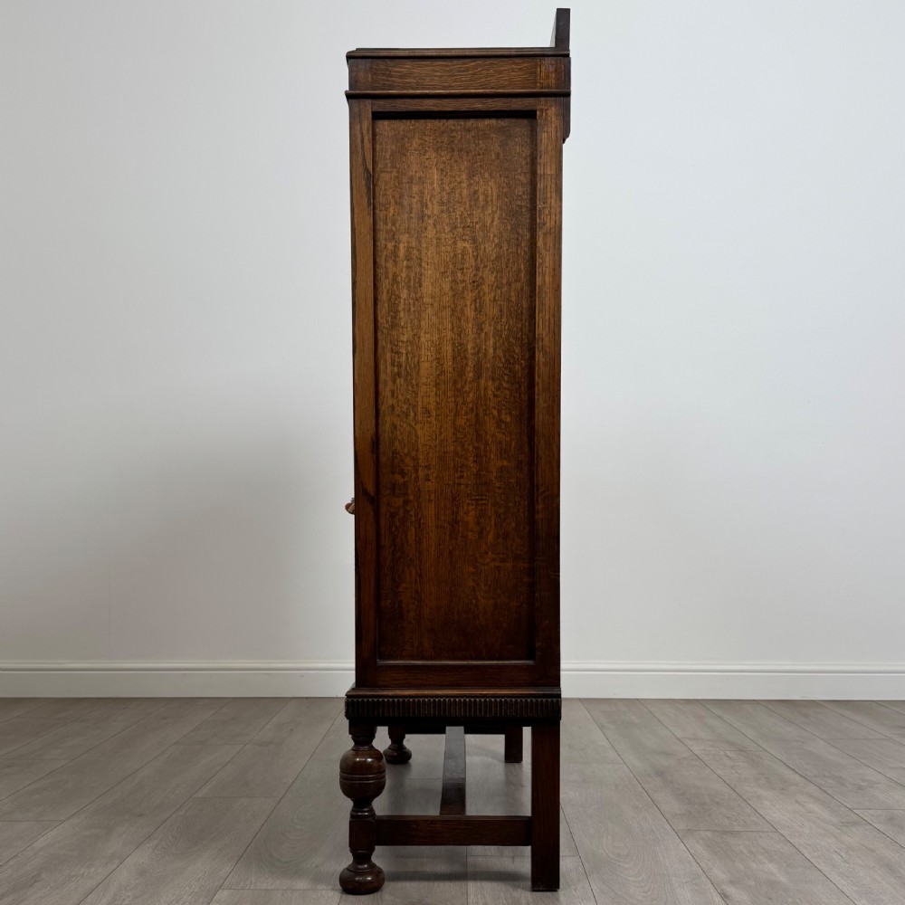 Antique 20th Century Fine Quality Oak Display Cabinet View V