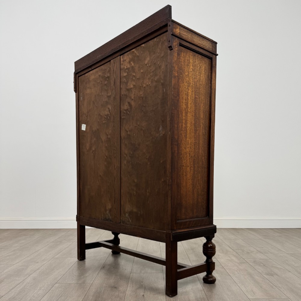 Antique 20th Century Fine Quality Oak Display Cabinet View VIII