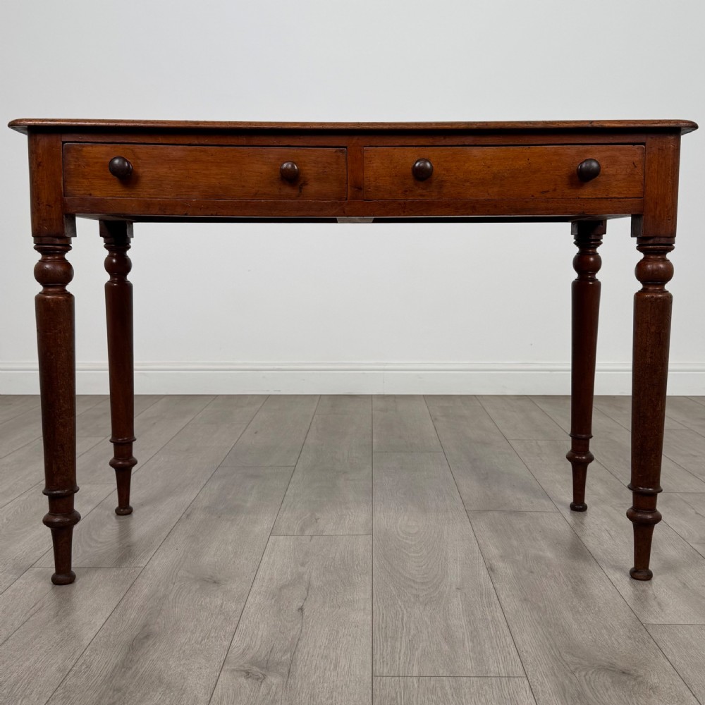 Antique 19th Century Good Quality Writing Table In Mahogany