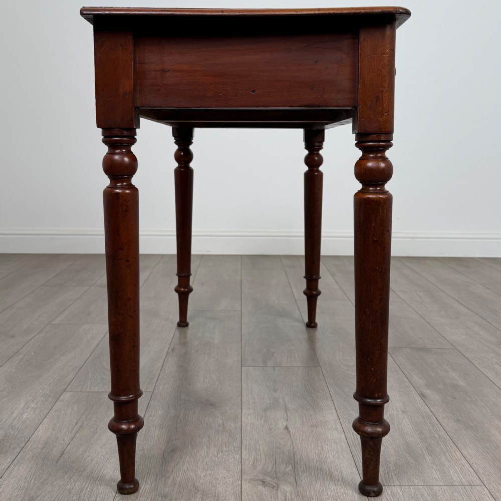Antique 19th Century Good Quality Writing Table In Mahogany View VII