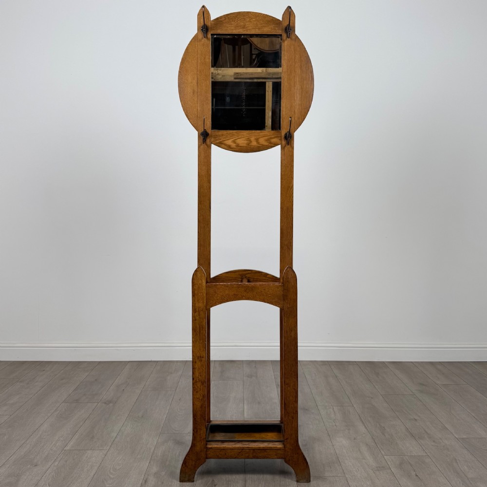 Antique 20th Century Good Quality Small Oak Hall Stand 