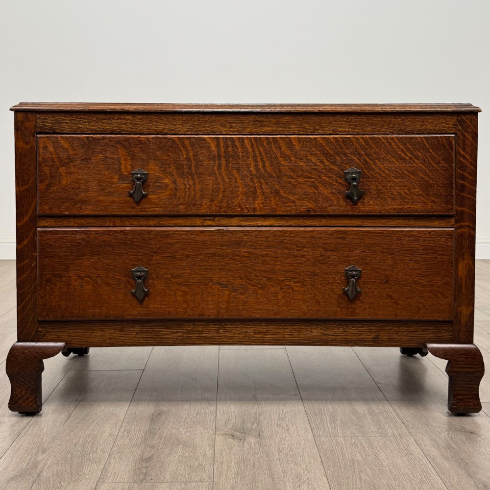  Antique 20th Century Low Chest Of Drawers In Oak